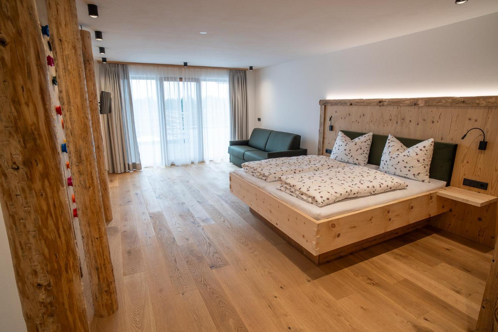 Lanzenschuster Hotel Сан Дженезио Атезино Екстериор снимка