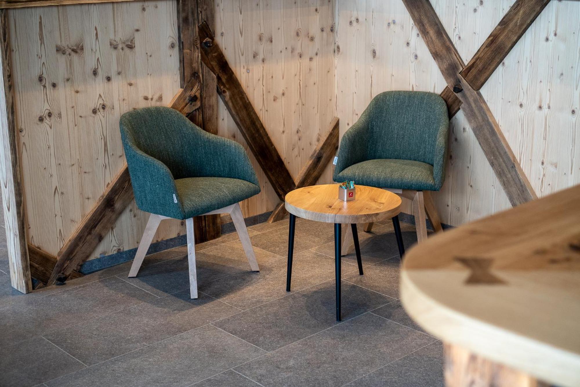 Lanzenschuster Hotel Сан Дженезио Атезино Екстериор снимка