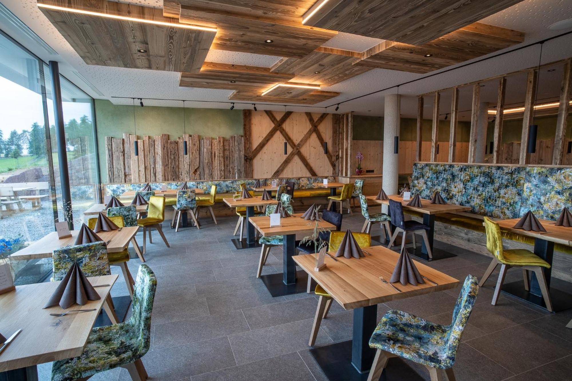 Lanzenschuster Hotel Сан Дженезио Атезино Екстериор снимка