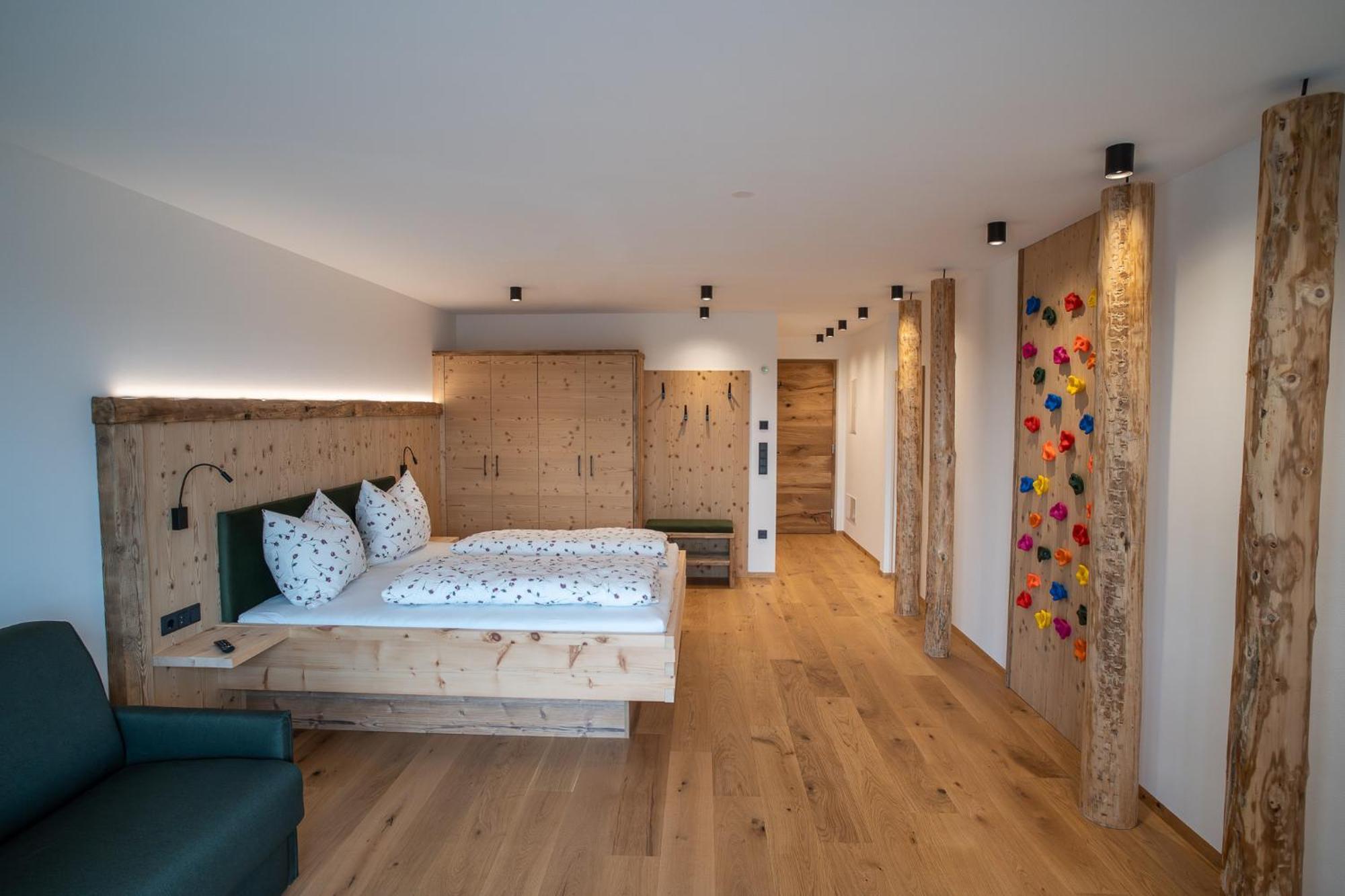Lanzenschuster Hotel Сан Дженезио Атезино Екстериор снимка
