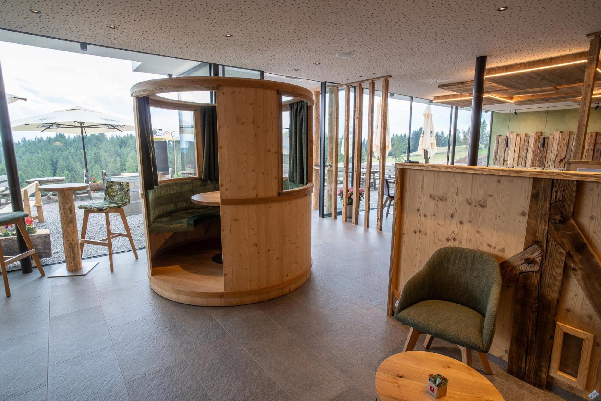 Lanzenschuster Hotel Сан Дженезио Атезино Екстериор снимка